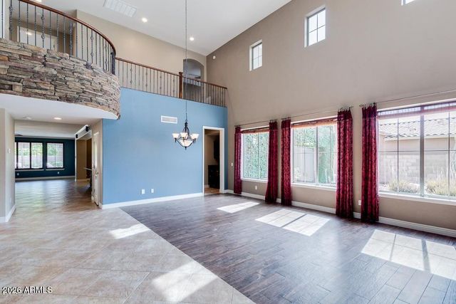 2725 E GRAND CANYON Drive, Chandler, AZ 85249