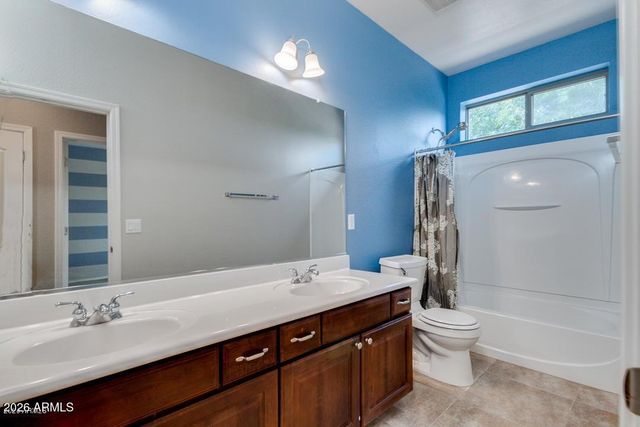 2725 E GRAND CANYON Drive, Chandler, AZ 85249