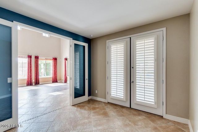 2725 E GRAND CANYON Drive, Chandler, AZ 85249