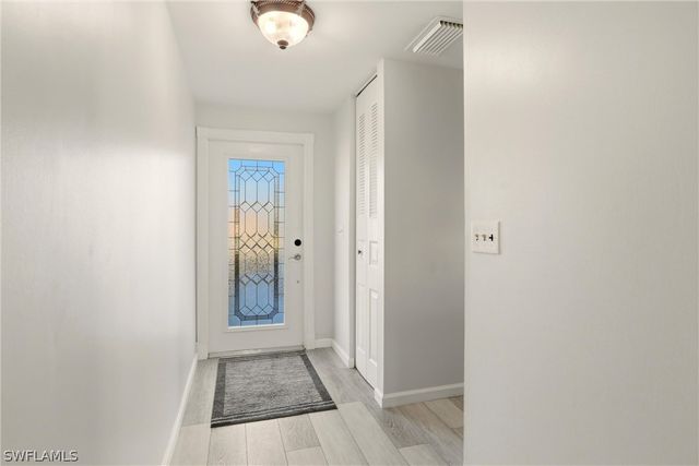 5242 32nd AVE SW, Naples, FL 34116