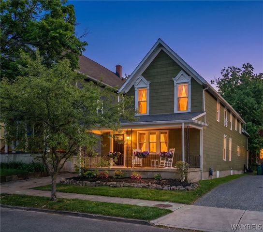 36 Abbottsford Place, Buffalo, NY 14213