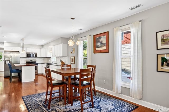 36 Abbottsford Place, Buffalo, NY 14213
