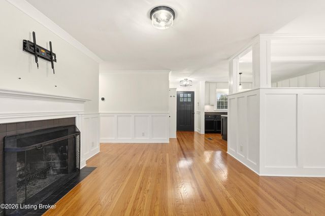 4402 Rudy Ln, Louisville, KY 40207