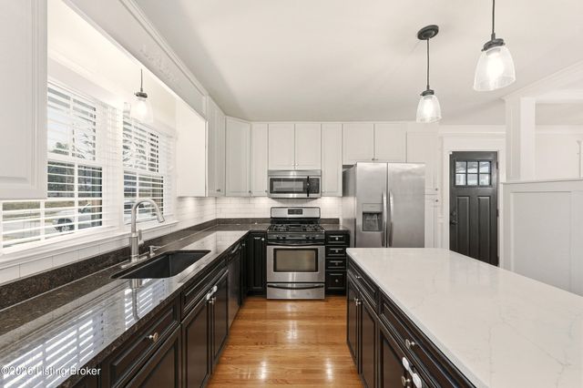 4402 Rudy Ln, Louisville, KY 40207