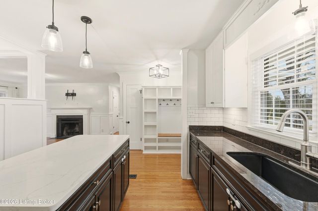 4402 Rudy Ln, Louisville, KY 40207