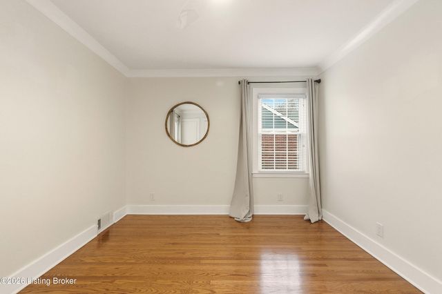 4402 Rudy Ln, Louisville, KY 40207