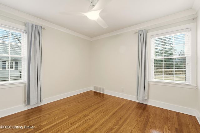 4402 Rudy Ln, Louisville, KY 40207