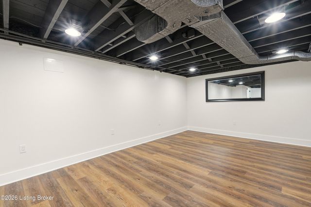 4402 Rudy Ln, Louisville, KY 40207