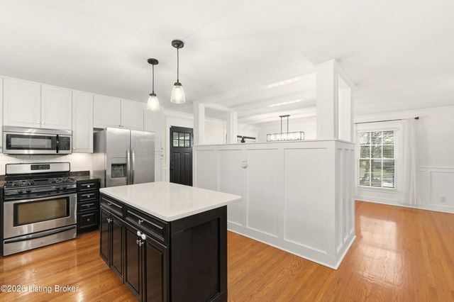 4402 Rudy Ln, Louisville, KY 40207