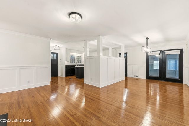 4402 Rudy Ln, Louisville, KY 40207