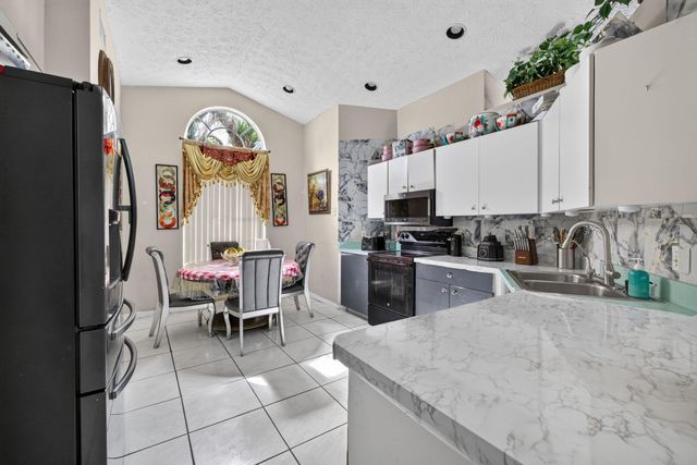 3586 SW PUMPKIN Street, Port St. Lucie, Port St Lucie, FL 34953