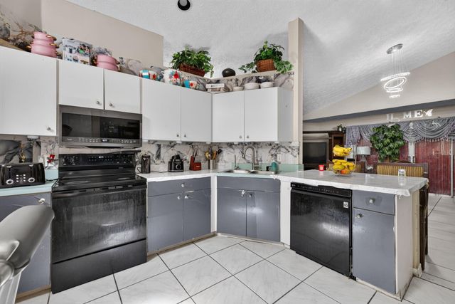 3586 SW PUMPKIN Street, Port St. Lucie, Port St Lucie, FL 34953