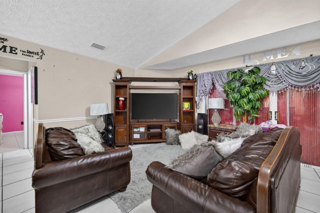 3586 SW PUMPKIN Street, Port St. Lucie, Port St Lucie, FL 34953