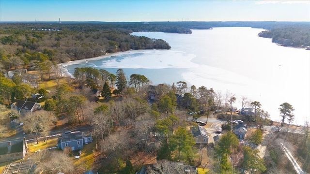 53 Carters Bridge Rd, Plymouth, MA 02360