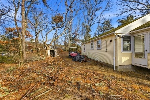 53 Carters Bridge Rd, Plymouth, MA 02360