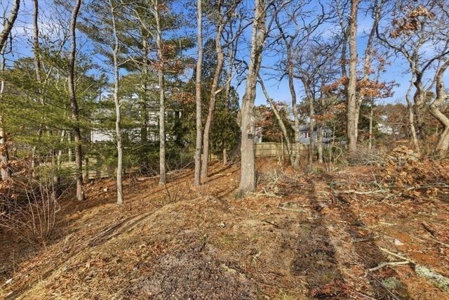 53 Carters Bridge Rd, Plymouth, MA 02360