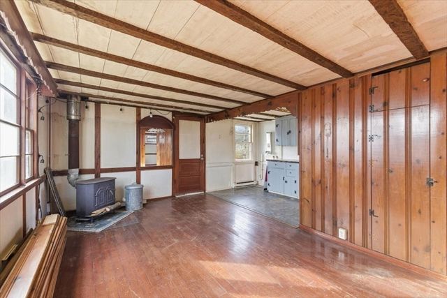 53 Carters Bridge Rd, Plymouth, MA 02360