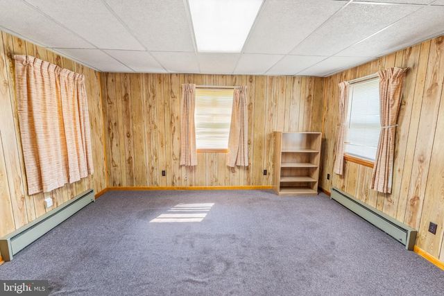 415 E MOLER AVE, Martinsburg, WV 25404