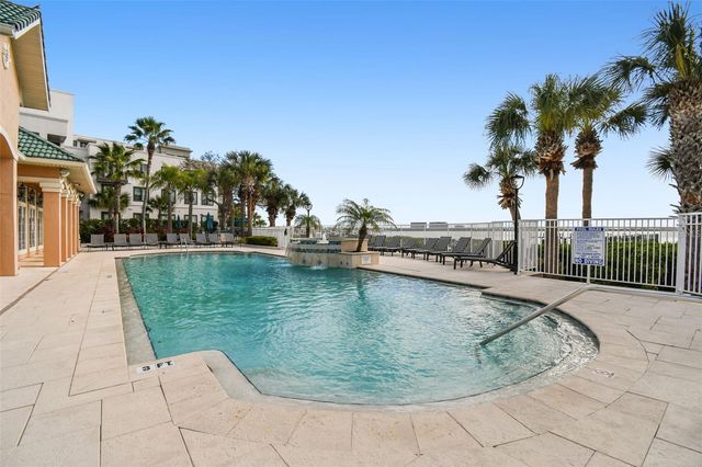 4304 BAY CLUB CIRCLE, Tampa, FL 33607