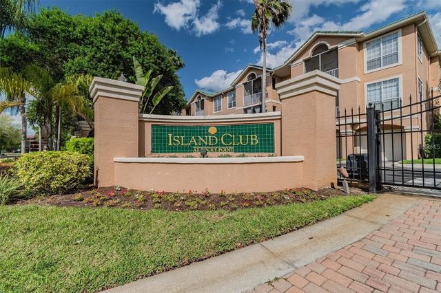 4304 BAY CLUB CIRCLE, Tampa, FL 33607