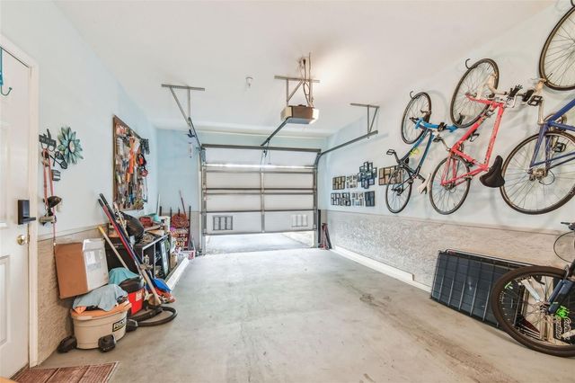 4304 BAY CLUB CIRCLE, Tampa, FL 33607