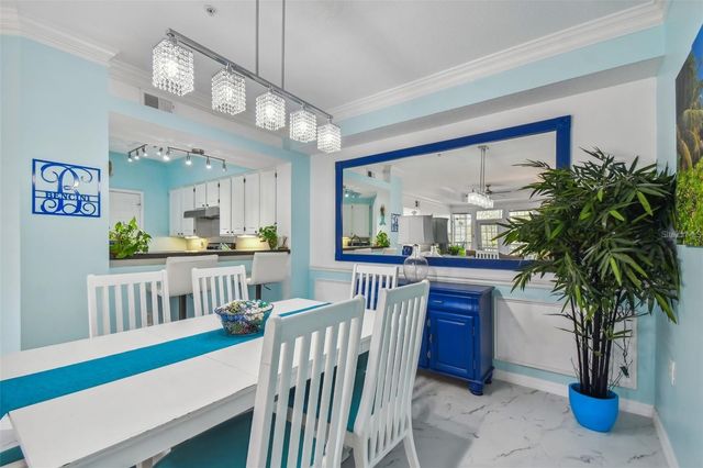 4304 BAY CLUB CIRCLE, Tampa, FL 33607