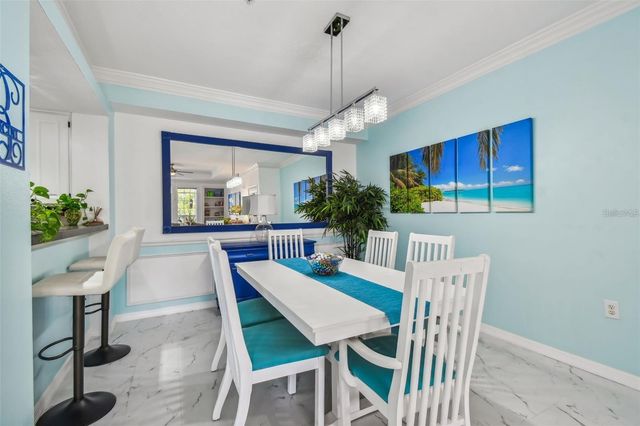 4304 BAY CLUB CIRCLE, Tampa, FL 33607