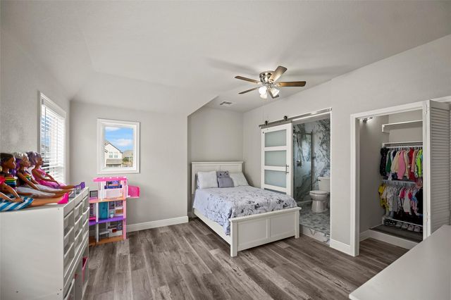 2110 Artic Loon Drive, Conroe, TX 77385