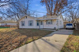 3027 NW 52nd Street, Lincoln, NE 68524