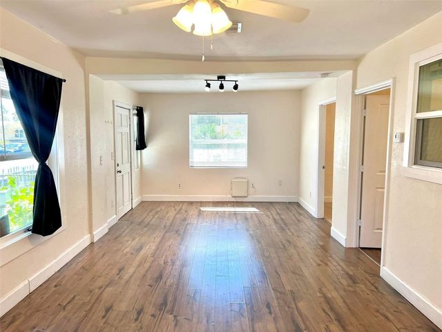 1529 12TH STREET S A, St Petersburg, FL 33705