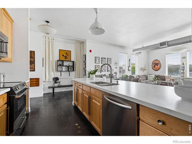 277 N Broadway 209, Denver, CO 80203