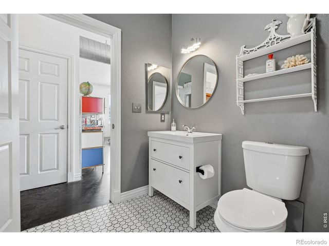 277 N Broadway 209, Denver, CO 80203