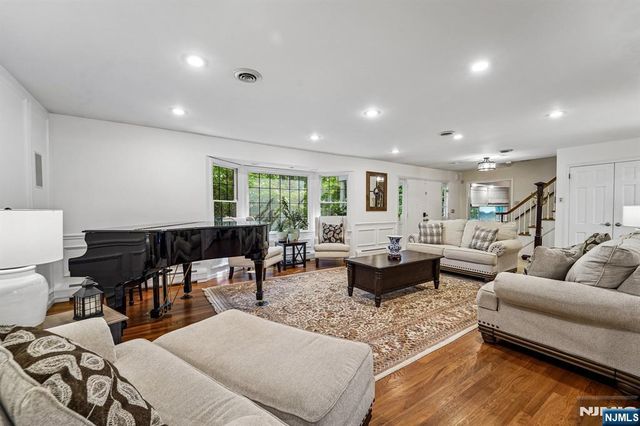 105 Deerhorn Court, Upper Saddle River, NJ 07458