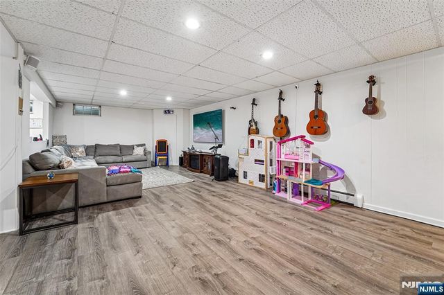 105 Deerhorn Court, Upper Saddle River, NJ 07458