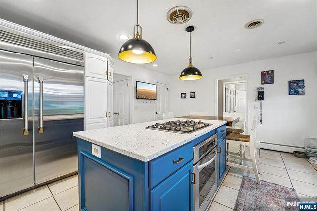 105 Deerhorn Court, Upper Saddle River, NJ 07458
