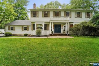105 Deerhorn Court, Upper Saddle River, NJ 07458
