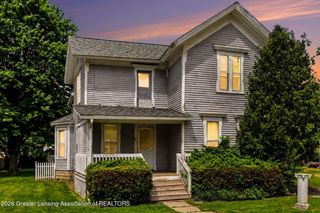 327 E Middle Street, Williamston, MI 48895