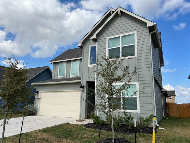 1745 James ST, New Braunfels, TX 78130