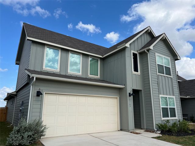 1745 James ST, New Braunfels, TX 78130