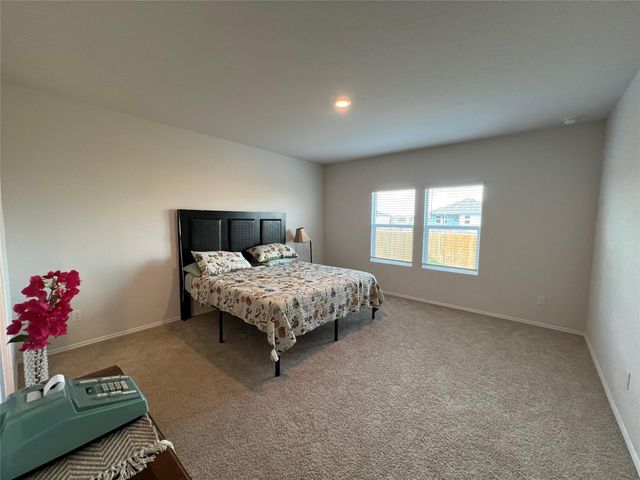 1745 James ST, New Braunfels, TX 78130