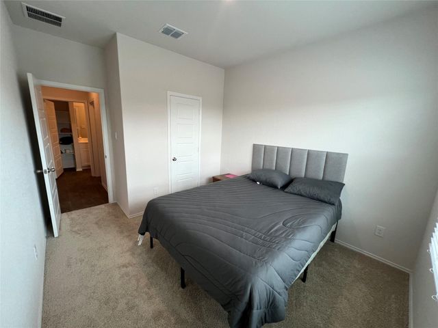 1745 James ST, New Braunfels, TX 78130