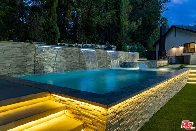 4615 Orange Knoll Avenue, La Canada Flintridge, CA 91011