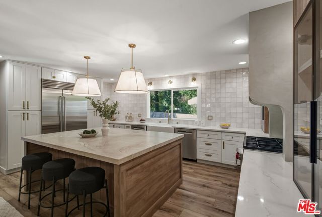 4615 Orange Knoll Avenue, La Canada Flintridge, CA 91011