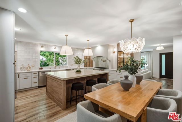 4615 Orange Knoll Avenue, La Canada Flintridge, CA 91011