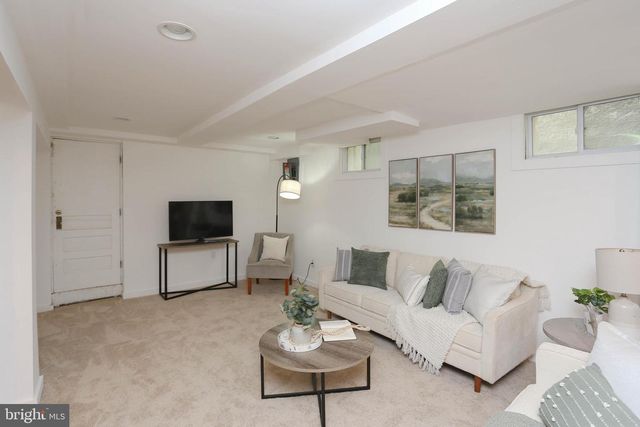 409 WICKHAM RD S, Baltimore, MD 21229