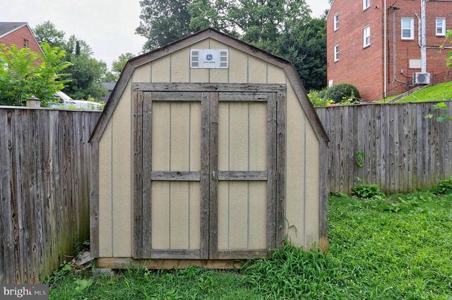 409 WICKHAM RD S, Baltimore, MD 21229