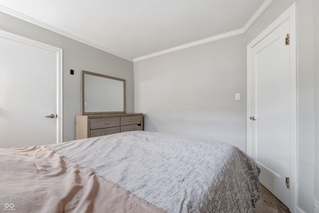 1725 N Lynhurst Drive, Indianapolis, IN 46224