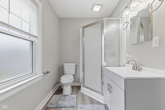 1725 N Lynhurst Drive, Indianapolis, IN 46224