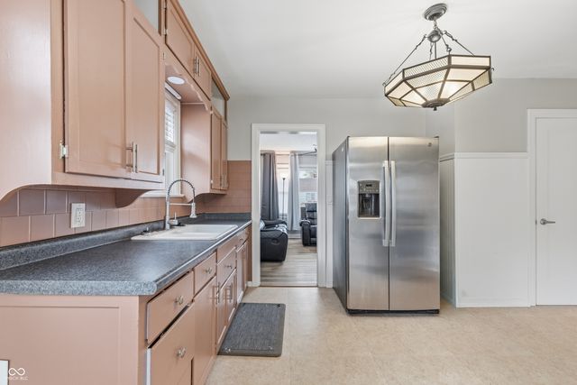 1725 N Lynhurst Drive, Indianapolis, IN 46224