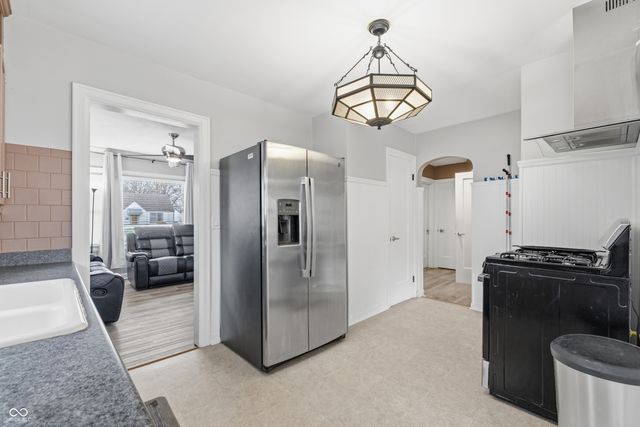 1725 N Lynhurst Drive, Indianapolis, IN 46224